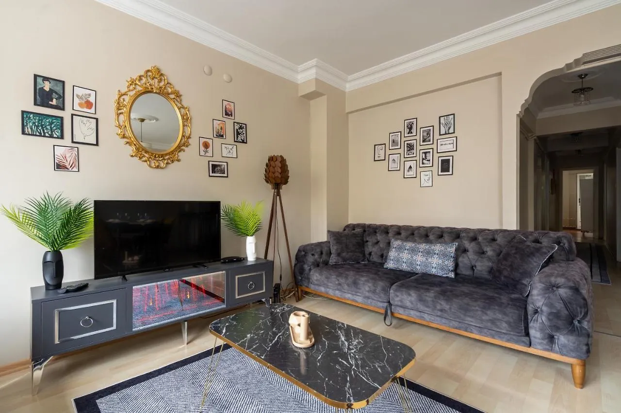 Besiktas And Sisli Luxury Central Flat Stambuł